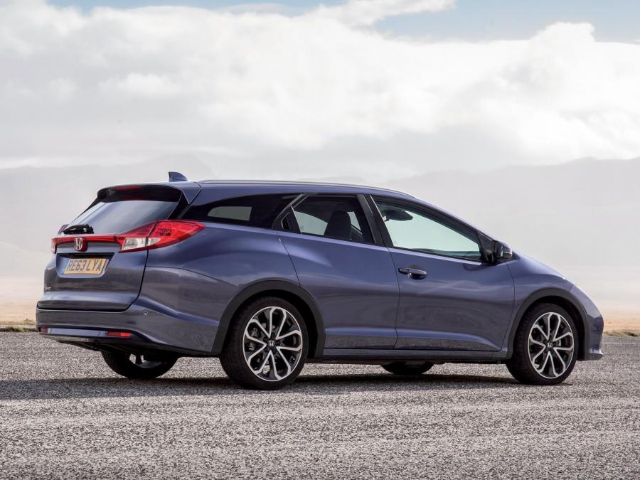  Honda Civic Tourer 2013 года  (фото 2 из 30)